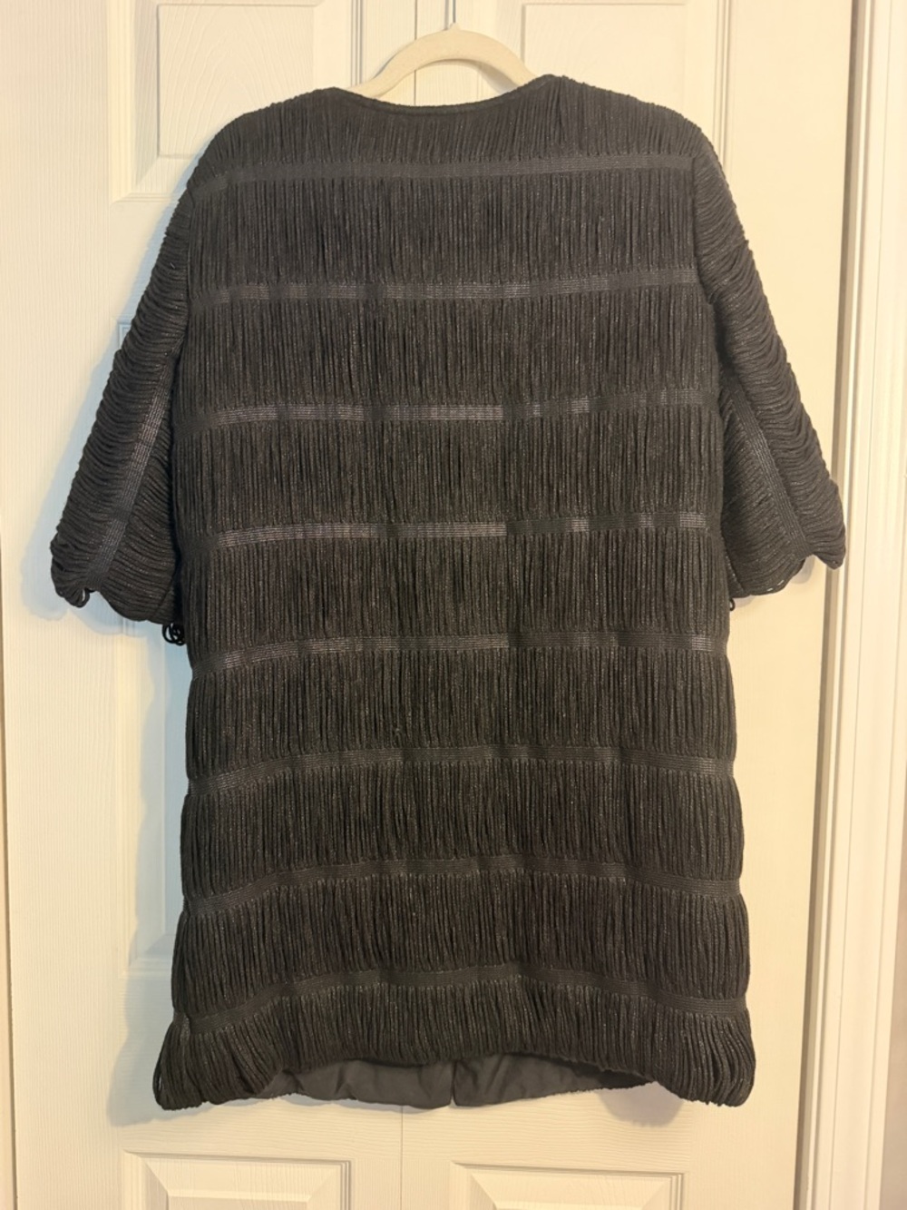 Vera Wang black metallic yarn coat. See measurements - Picture 6 of 13